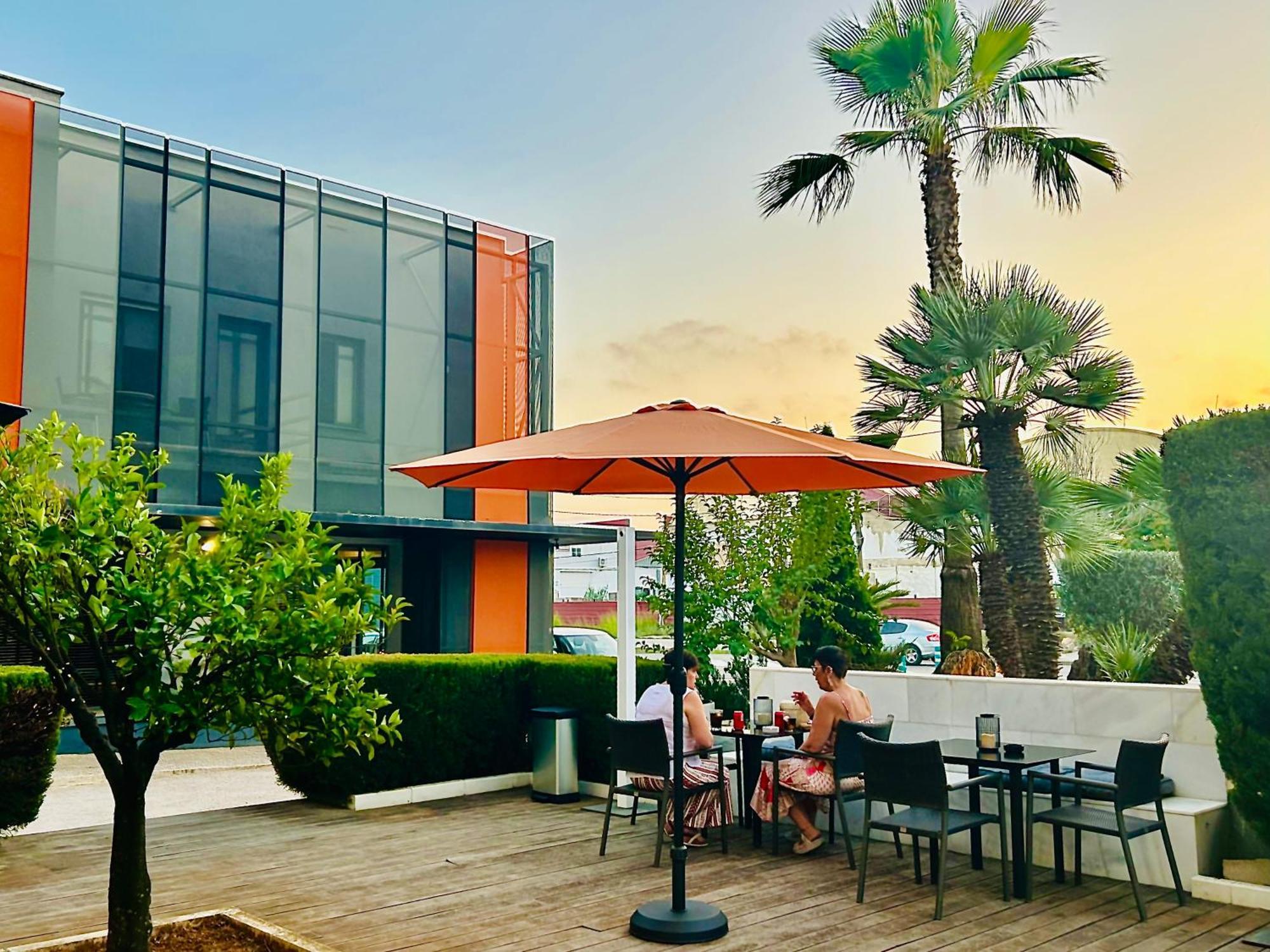 Hotel Ignacio - Palomargroup Chiva Buitenkant foto