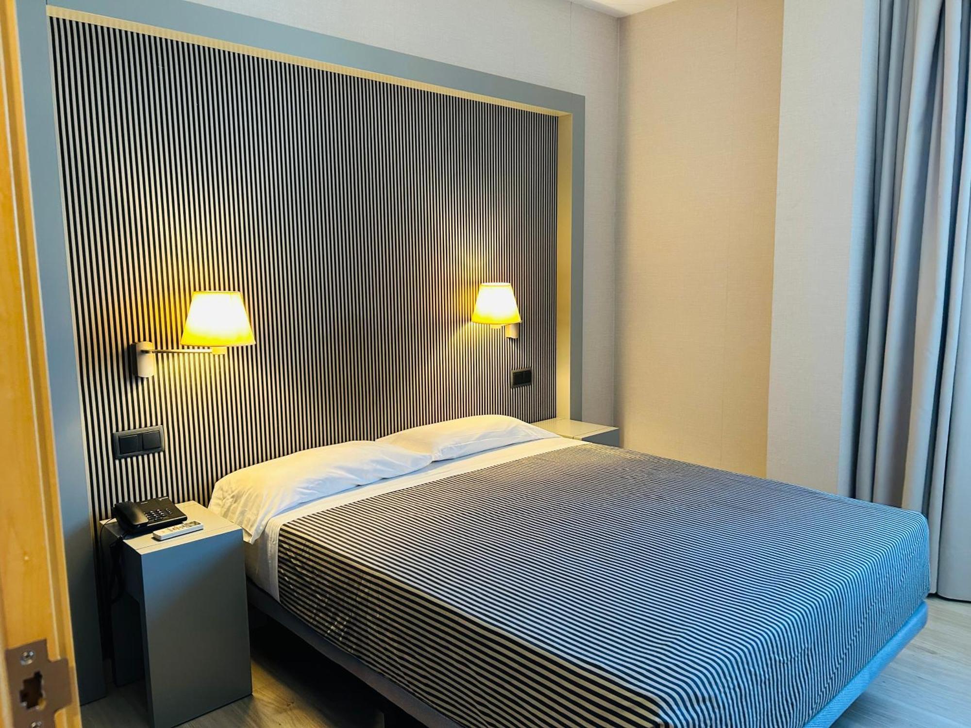 Hotel Ignacio - Palomargroup Chiva Kamer foto
